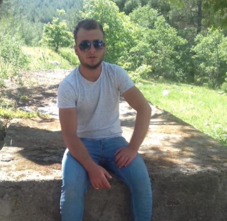 Evde çıkan yangında lise öğrencisi yaşamını yitirdi