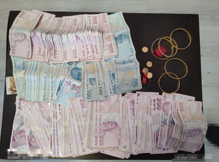 İki kardeşin 175 bin TL'si polisin dikkati ile dolandırıcılara gitmedi