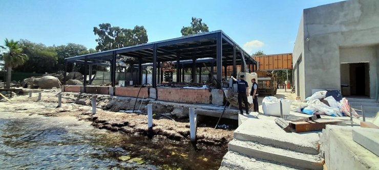 Kaçak yapılar yıkıldı