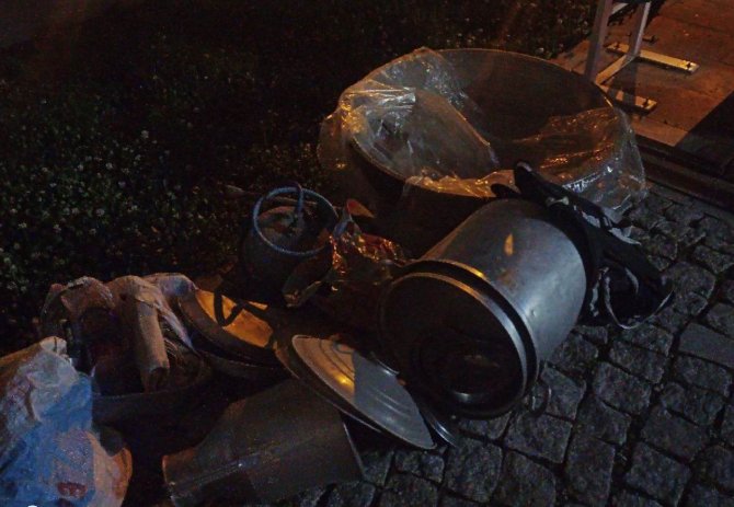 Polisten kaçan araçtan ’bakır’ çıktı