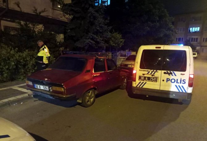 Polisten kaçan araçtan ’bakır’ çıktı