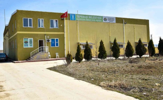 Soğuk hava deposu da temiz enerji üretmeye başladı