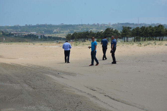 Uçurtma sörfü yapmak isterken akıntıya kapıldı