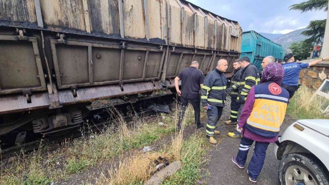 Yük treninin altında kalan vatandaş hayatını kaybetti