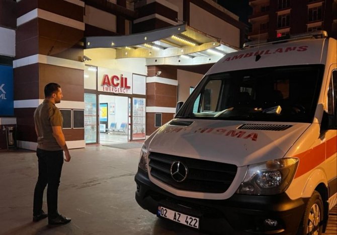 3. kattan düşen genç kız hayatını kaybetti