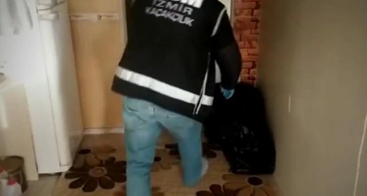 30 ton sahte etil alkol ele geçirildi: 8 gözaltı