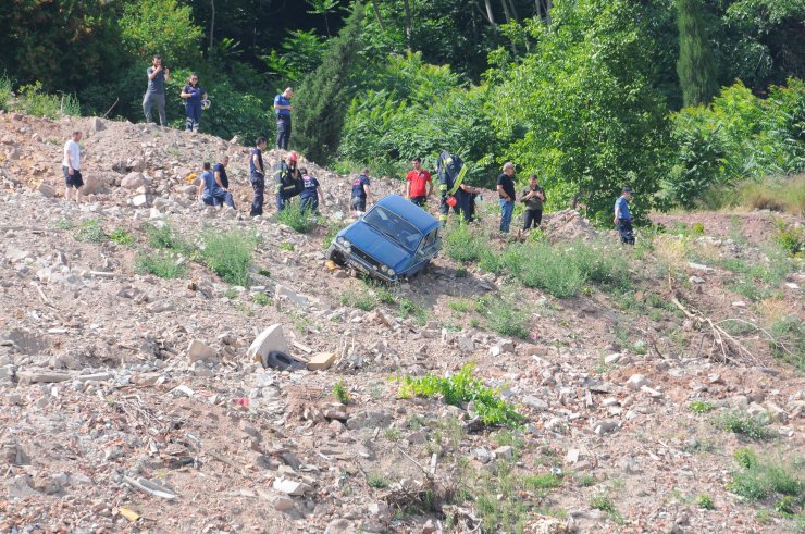 Abdest almaya gitti, döndüğünde aracını aşağıda buldu