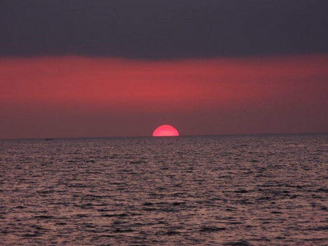Hatay’da gün batımı görenleri hayran bıraktı
