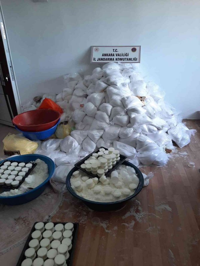 İzinsiz temizlik maddesi üreten şahıs yakalandı