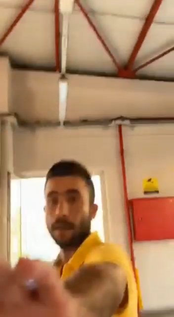 Metroda 3 kıza taciz ve bıçakla tehdit şüphelisine gözaltı