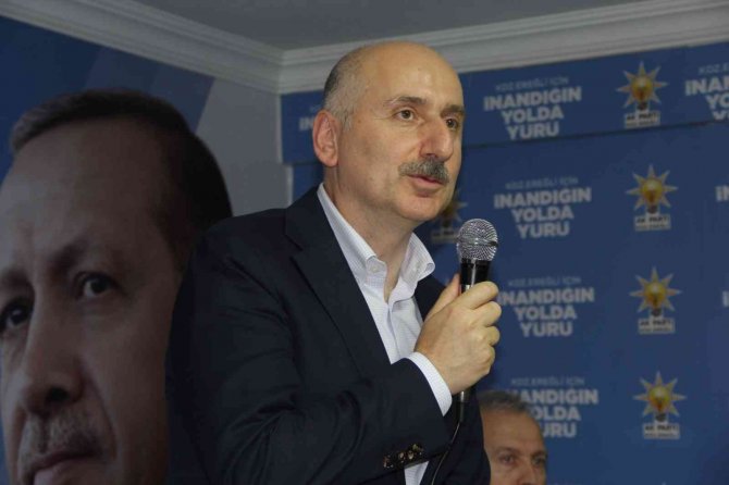 "Altılı masa diyorlar, altında başkaları üstünde başkaları var"