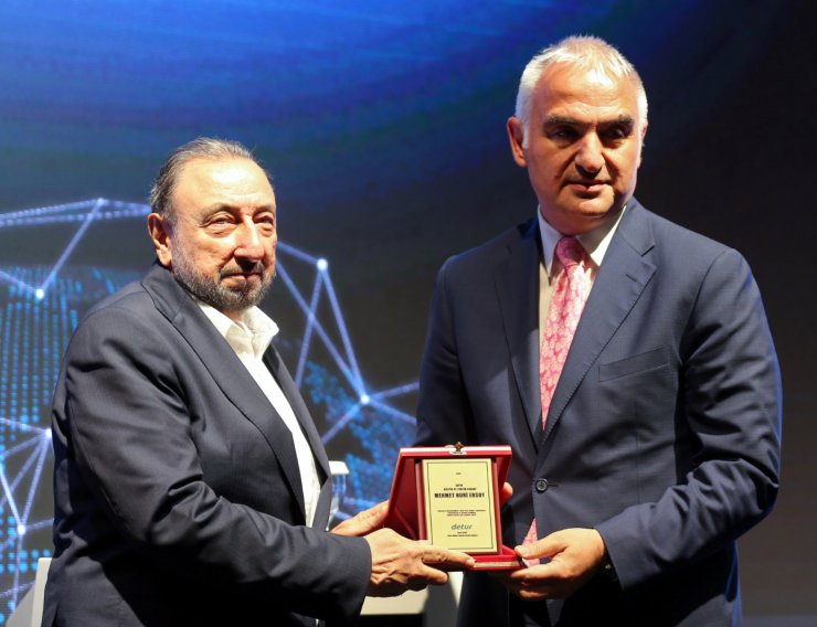 Bakan Ersoy: Haziran sonu itibarıyla 19 milyonu yakalamış olacağız