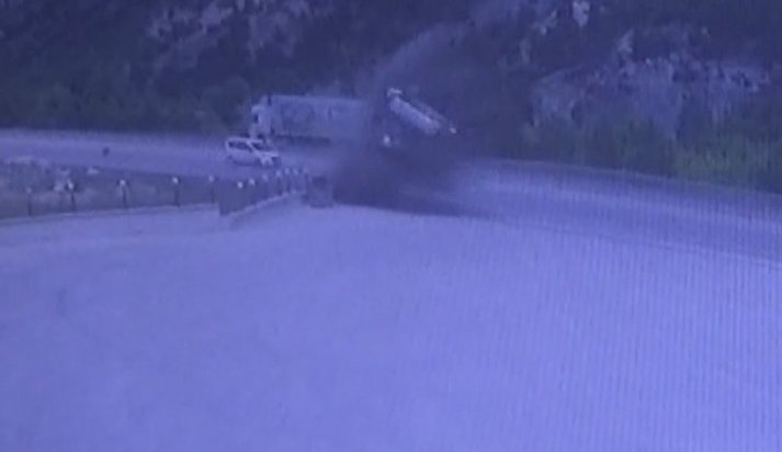 Bulgar ailenin otomobili takla attı: 1 ölü, 3 yaralı