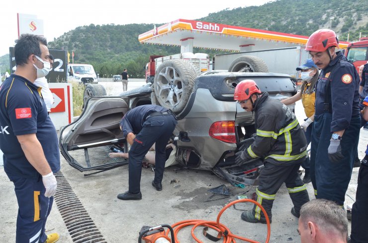 Bulgar ailenin otomobili takla attı: 1 ölü, 3 yaralı