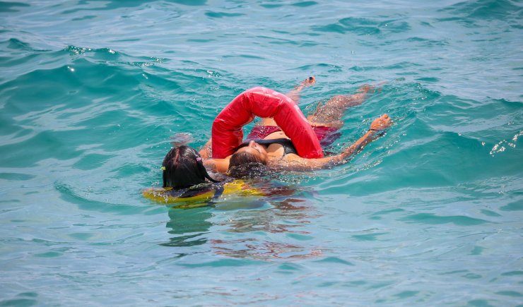 Cankurtaranlar, profesyonel yüzücülerden şikayetçi