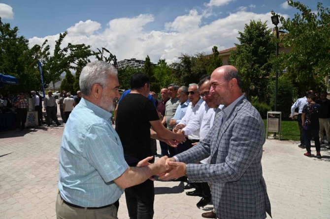 'Daha yaşanabilir bir Selçuklu hedefiyle geleceğe yürüyoruz'