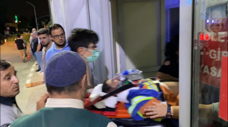 Geminin ambarına düşen işçi yaralandı