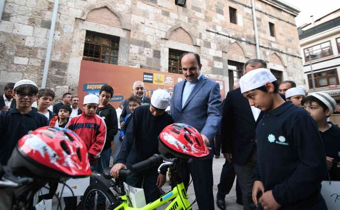 “Güle Oynaya Camiye Gel” projesi başvuruları başladı