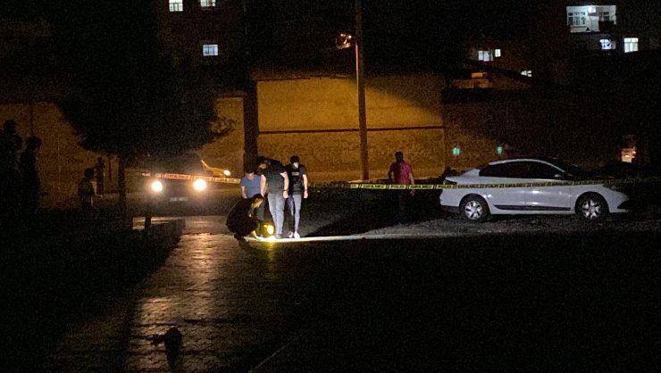 Husumetliler arasında silahlı kavga