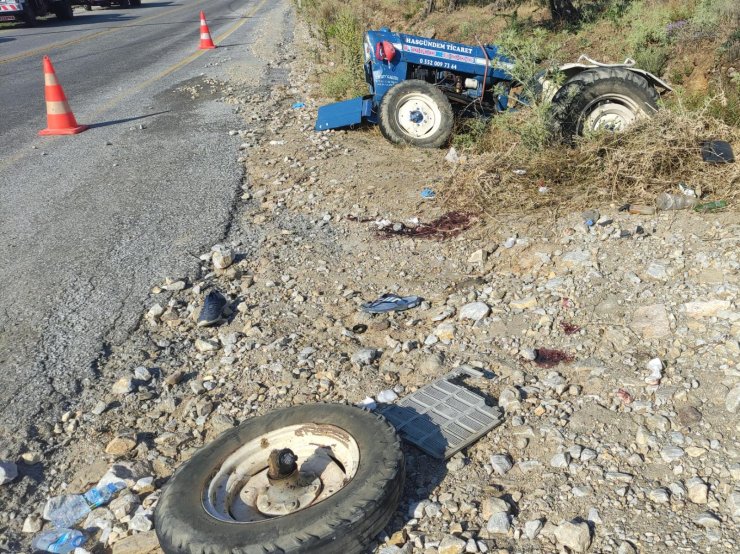Kontrolden çıkan traktör şarampole devrildi: 1 ölü, 1 yaralı