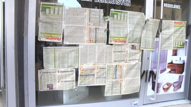 Müşteri dükkana "dolandırıcıdır" yazdı