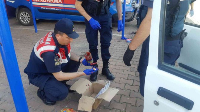 Salça kavanozundan eroin