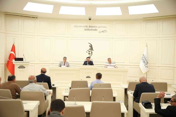 Şampiyon kulüplere para ödülü