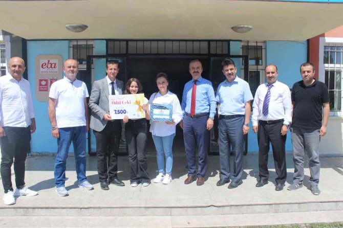 Sana emanet bilgi yarışmasını kazananlar ödüllerini aldı