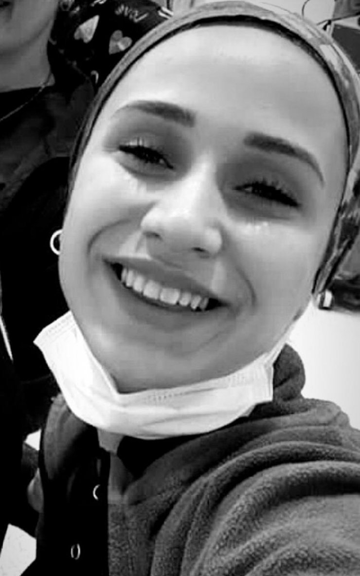 Ameliyathanede ölen anestezi teknisyeni Büşra, son yolculuğuna uğurlandı