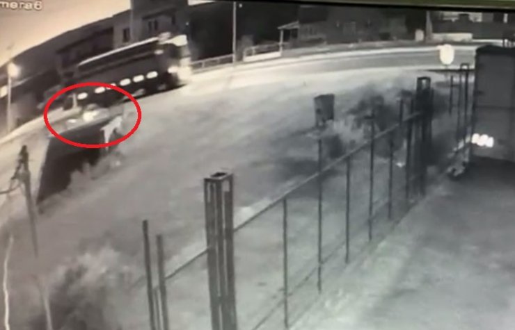 Anne- kızın öldüğü kaza kamerada