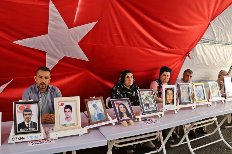 Evlat nöbetindeki baba: Oğlumun hem hayalini hem de hayatını çaldılar