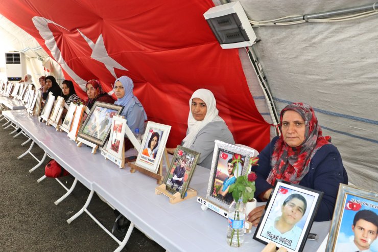 Evlat nöbetindeki baba: Oğlumun hem hayalini hem de hayatını çaldılar