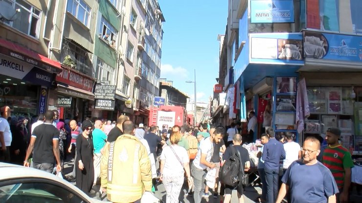 Kaçakçılık Şube Müdürlüğü'ne ait depoda yangın