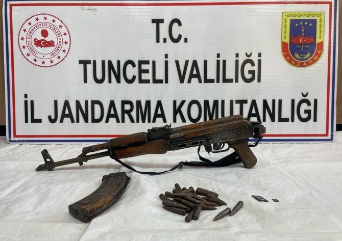 Tunceli’de teröristlere inleri dar ediliyor