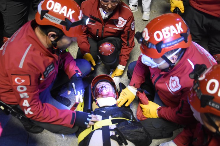 Türkiye'de ilk; yüksek hızlı trende yangın tatbikatı