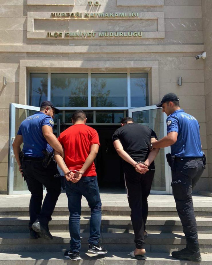 Uyuşturucu operasyonunda 2 tutuklama