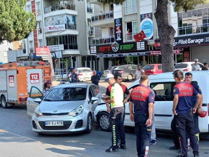 2 otomobil çarpıştı: 1 yaralı