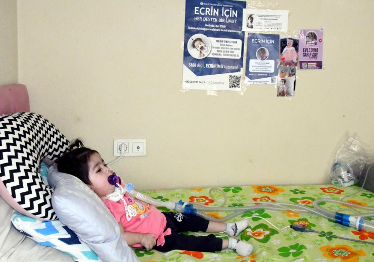 6 makineye bağlı SMA'lı Ecrin'in annesi: Zaman, en büyük düşmanımız