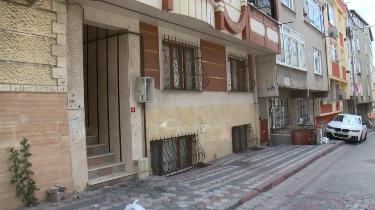 Evinde ölü bulundu; eşi gözaltına alındı