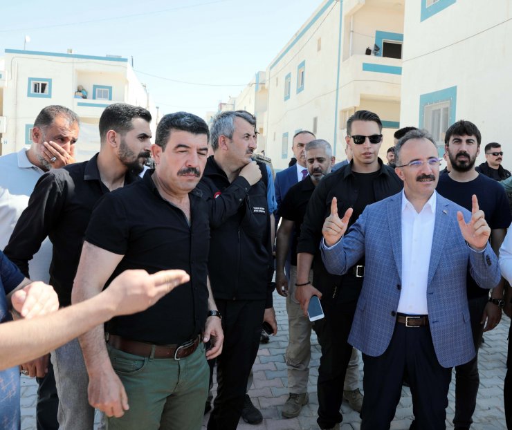 Bakan Çataklı Suriye'ye gönüllü olarak dönen kişi sayısını açıkladı