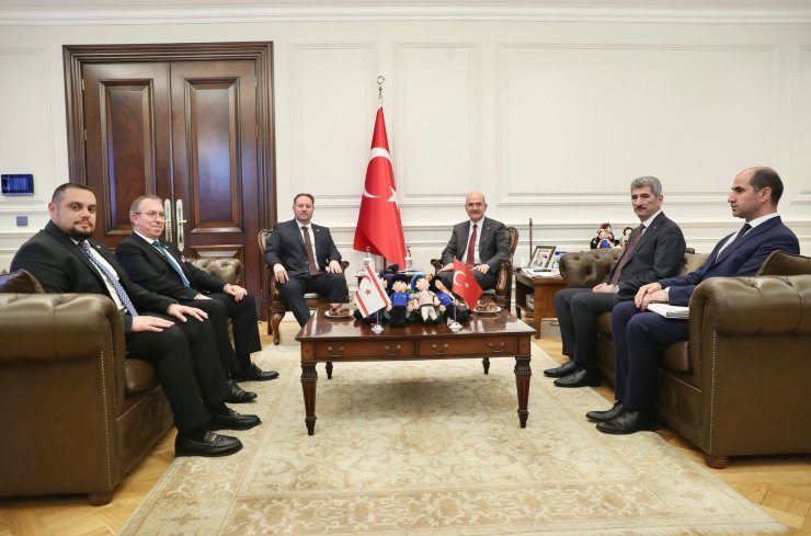 Bakan Soylu, KKTC'li mevkidaşıyla görüştü