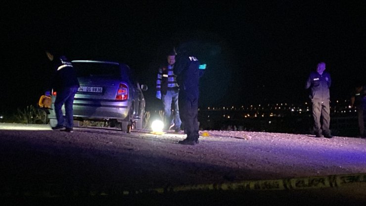 İki polis darbedilip yaralandı; 4 tutuklama