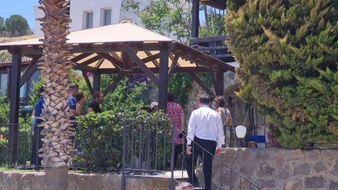 Villada yangın paniği