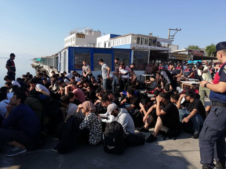 100 kaçak göçmen yakalandı