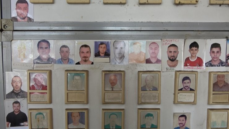 22 yıldır mola veren kamyoncuların fotoğraflarını biriktiriyor