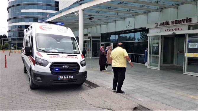 4 metre yükseklikten düşen kişi yaralandı