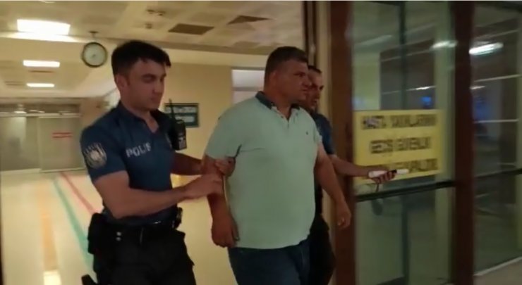 Annesi içerideyken, evi ateşe veren şüpheli tutuklandı