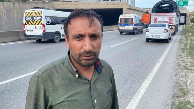 Boru yüklü tır ile çarpışan otomobilin sürücüsü yaralandı