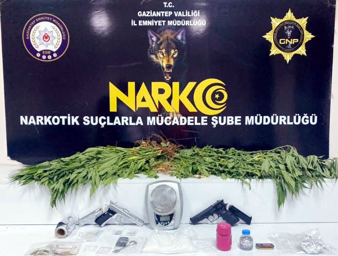 Uyuşturucu operasyonu: 15 gözaltı