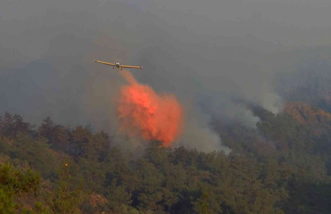 20 helikopter, 14 uçak ile müdahale başladı